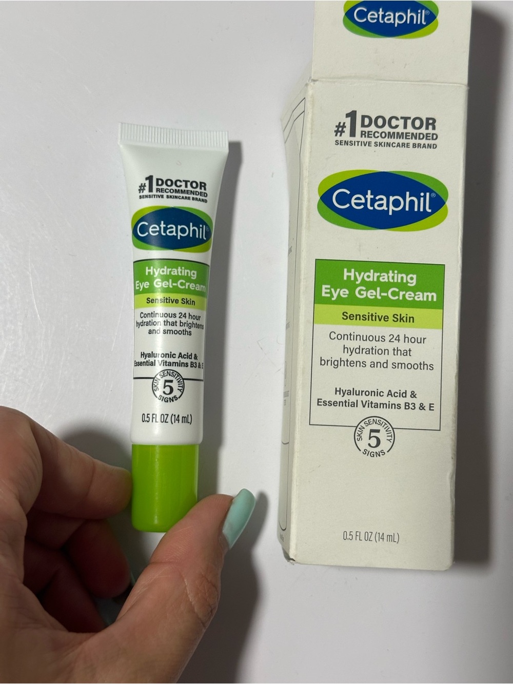 Cetaphil Hydrating Eye Gel-Cream for Sensitive Skin - Green